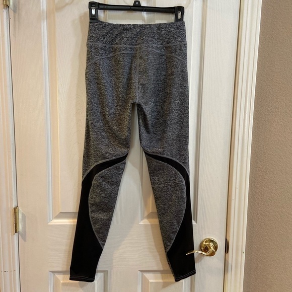 Always Leggings Size Small - Picture 3 of 6